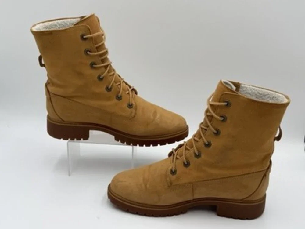 Timberland Boots Womens Size 7.5 Wheat Waterproof Fleece Lined Nubuck Teddy